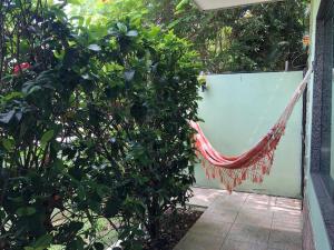 Excelente casa com 3 suites e garagem