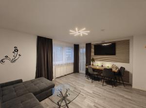 Modern Apartments Neuburg S - NEU - 2 Zimmer, Parkplatz, Wi-Fi, TV, Küche