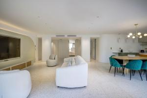 Perle rare au coeur de la pinede