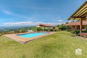 New TopSpot with the Best View of Old Caldas!