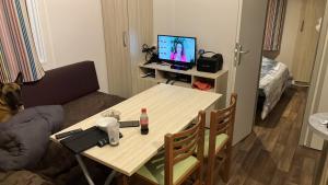 Campings Mobil Home 2 chambres 5 lits Empl J07 : photos des chambres