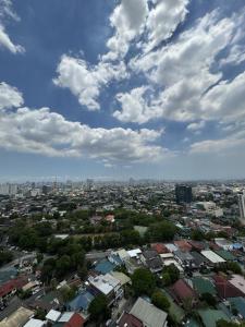 VINIA INFINITY STUDIO 4 near MALLS and MRT STATION