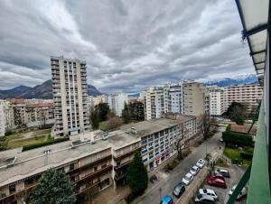 Appartements 80 m2 - 8th Floor with Free Parking - 5 guests : photos des chambres