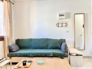 Lou Miradou 2 - Vieux village médiéval, Cosy, Clim, 2 personnes