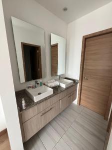 Atelier, modern suite La Carolina
