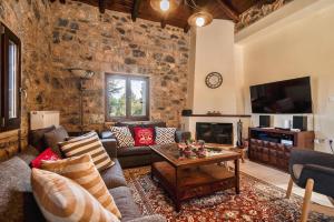 Villa Mainalis