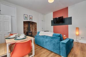 Relaxing 3-Bedroom Home Near the Beach