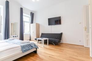 Peaceful and Stylish 2 BR Apartment Cozy Atmosphere