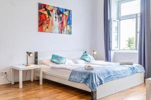 Peaceful and Stylish 2 BR Apartment Cozy Atmosphere