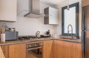 The Garden | Beauty NEW 2 BR With Pool View