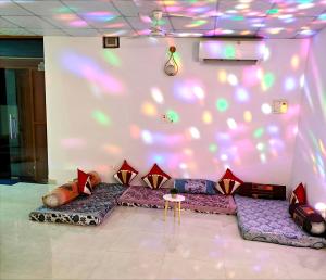 A2 Vibes by JMD - Near Expo Mart - Relax & Hangout