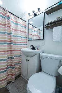 Cozy country home in town