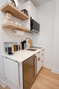 Studio #6 - Self Check-In - Plateau - St-Denis