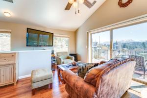 Furnished Deck and Gas Grill South Lake Tahoe Home!