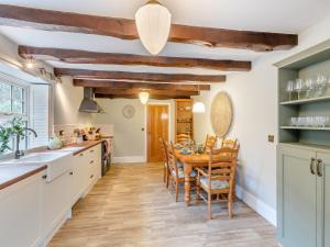 Cottage - Uk48472