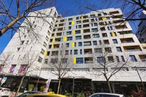 Luxurious Apartment Square 21 Tirana