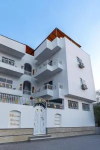 Pharaohs Guest House - 卢克索