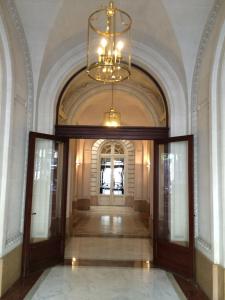 PLACE VENDOME 1 BR AND 1 BA - up to 4 people - WITH AIR CONDITIONNING