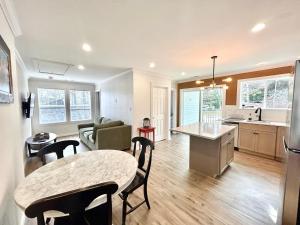 2 Bedroom Apartment in SONO!