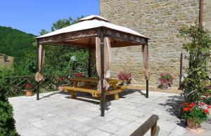 AGRITURISMO COLLEMAGGIO DI MOSCATELLI MARIASSUNTa