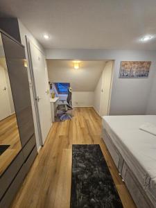 Ensuite room Family Home