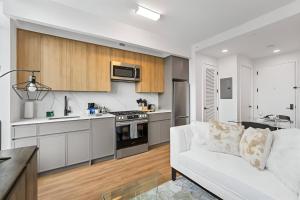 Elite Brooklyn Living with Premiere Amenities