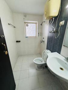 Cozy and Comfortable Stay At Vrindavan