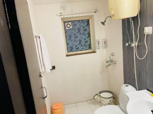 Cozy and Comfortable Stay At Vrindavan