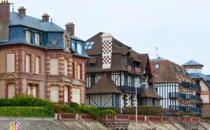 Maisons de vacances Maison Calme avec Cheminee, Ideal Familles : photos des chambres