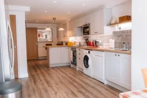 Riverbank Cottage - Madeley