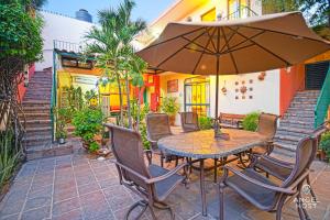 Comfy Retreat Stay and Walk to Malecon