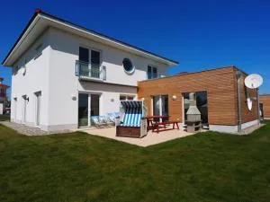 Poolhaus Birdieweg11 B Villa Wassergeist - Beckerwitz