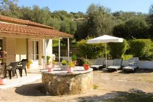 Geräumige Wohnung Mit Zwei Schlafzimmern In Der Nähe Des Sandstrandes - Perítheia