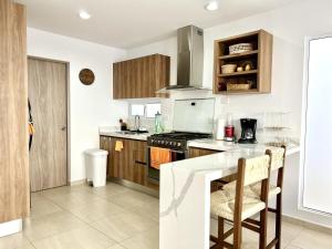 Hermosa casa familiar en privada cerca de la playa