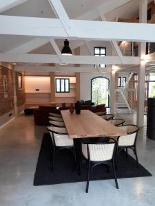 Résidence 023-soulac Sur Mer - 023 - Magnifique villa en duplex avec piscine en plein cœur de la station de Soulacmer MAE-6041