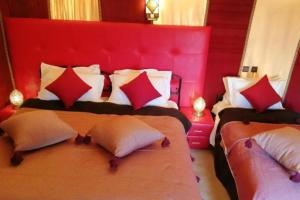 Merzouga Camel Ride & Overnight Desert Camp