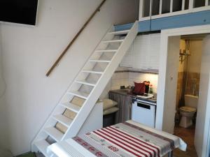 Résidence Hameau De Lamélie - 003 - Jolie maisonnette au Hameau de lAmélie MAE-6131