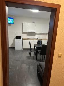 Helle und moderne 2 Zimmerwohnung in Mönchengladbach-Zentrum