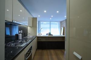 Luxury and Comfort Steps from 93 Park