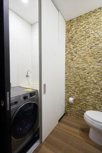 Luxury and Comfort Steps from 93 Park