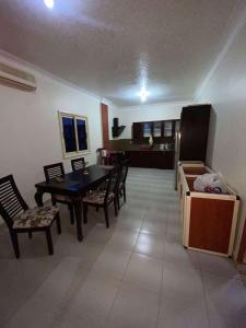 Villa with private pool A F