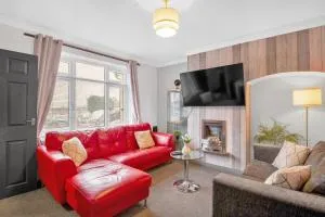 Charming 6 Beds House, Close To City Centre, Free Parking - Smethwick