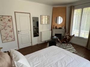 B&B / Chambres d'hotes Chambre villa du sentier : photos des chambres