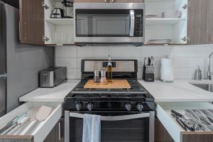 Convention Ctr Studio-Designer-Spa,Pool,Gym,Parking