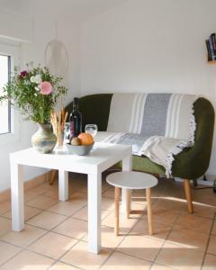 Appartements MAYA l Studio l Super Wifi & Parking Gratuit l Vue Panoramique Sainte-Victoire : photos des chambres