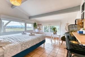 Appartements MAYA l Studio l Super Wifi & Parking Gratuit l Vue Panoramique Sainte-Victoire : photos des chambres