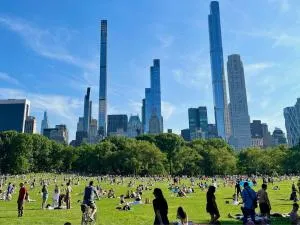 Spacious 3BR 2BA Near Central Park! - Hunts Point