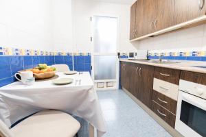 Urban Bliss, Precioso Apartamento a 6 Kms de Granada Centro