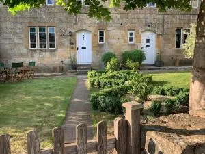 Truffles Cottage In The Cotswolds - 安多弗斯福德