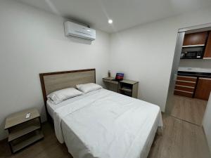 DPTTOS cerca del Ventura Mall y Equipetrol WiFI Pool Coozy